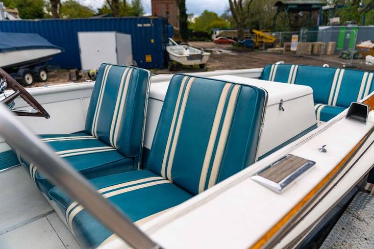 1966 CHRIS-CRAFT SUPER SPORT 427