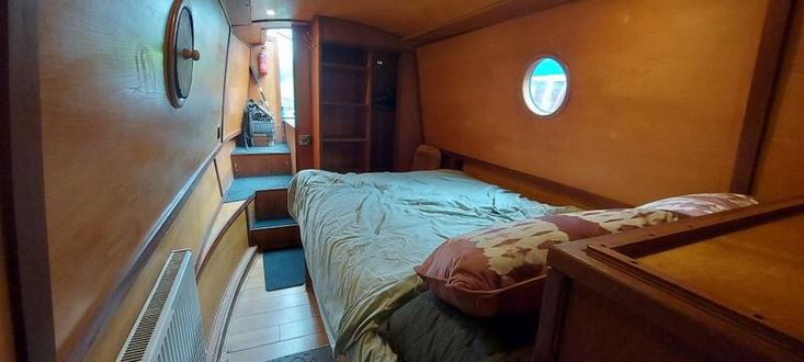 Big Al-57ft 2004 Jonathan Wilson 2 berth traditional stern narrowboat.