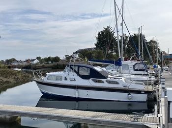 Classic twin engine sports cruiser - Dell Quay Ranger