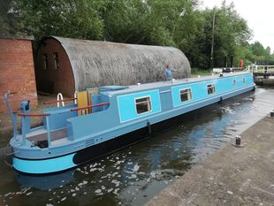 60' reverse layout narrowboat completion early summer 2024