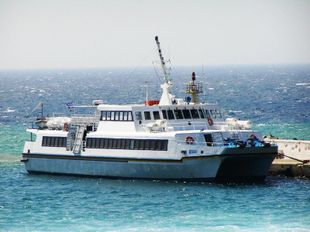 PAX CATAMARAN