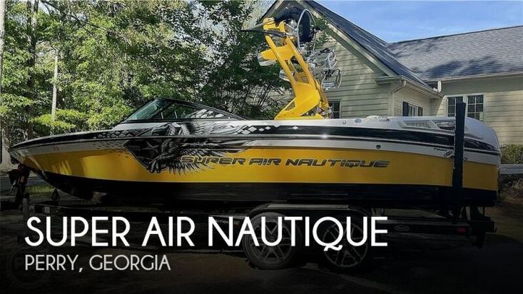 2014 Correct Craft super air nautique 230