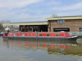 LIZA • 62ft 4in, Cruiser stern, 2+2 berths