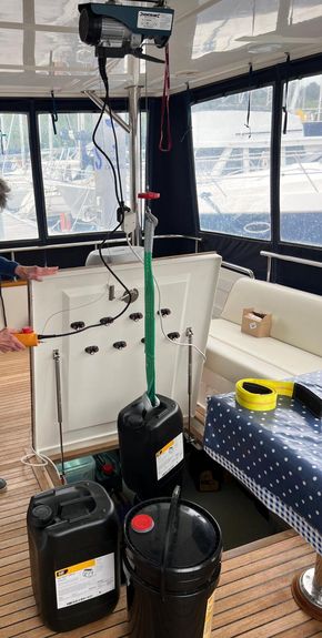 Aft cockpit to lazerette portable winch system