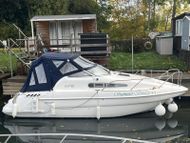 Sealine 230S