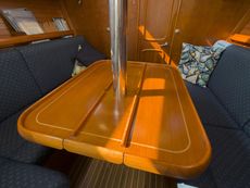 Westerly Ocean 33  with Comprehensive Sail Wardrobe and Inventory