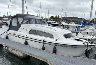 2022 Viking 24 Widebeam Hi-Line