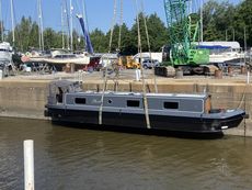 50ft Cruiser stern narrow boat
