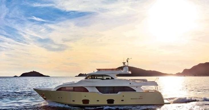 Custom Line - Navetta 26 Crescendo