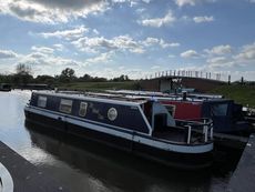 40ft Cruiser Stern - "It's Aboat Time"