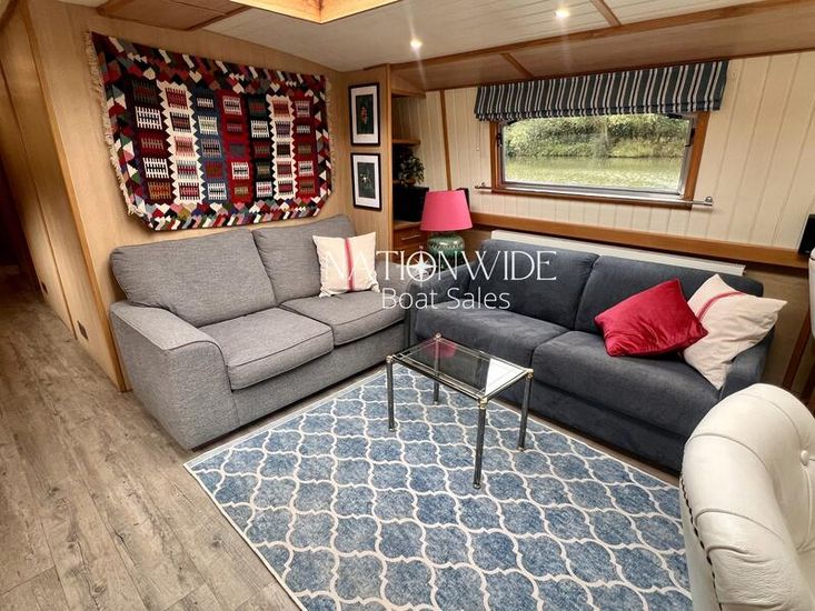 70ft by 14ft Hybrid Widebeam Cruiser