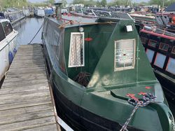 40ft Cruiser style narrow boat Destiny