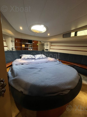 AZIMUT 46