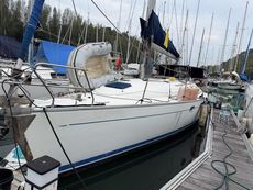 2002 Jeanneau Sun Odssey 40 3 Cabin
