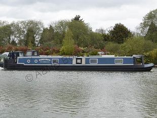 OOMAROO - 60ft cruiser stern with 2+3 berths