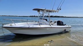 Triumph 21 Centre Console Fast Fisher - Exterior