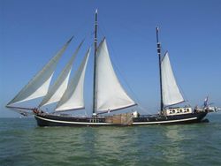 Clipper sailing - chartership 30-45 pers.