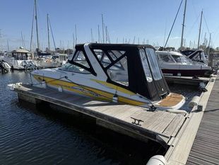 2005 Crownline 275 CCR