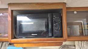 Nimbus 35DC  - Galley