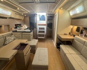 2025 Hanse 458 15