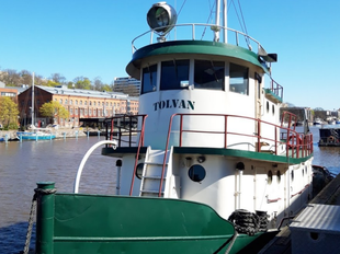 US Army tug. 1944. Lying Turku.