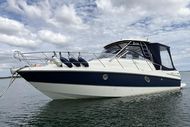 Cranchi Zaffiro 32 w/ Twin Volvo Penta D4, 2x 225HP Diesel Sterndrives