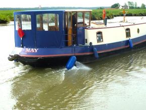 Sagar Marine Mini Luxe Dutch Barge