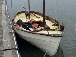 Drascombe Lugger 19ft, engine, trailer