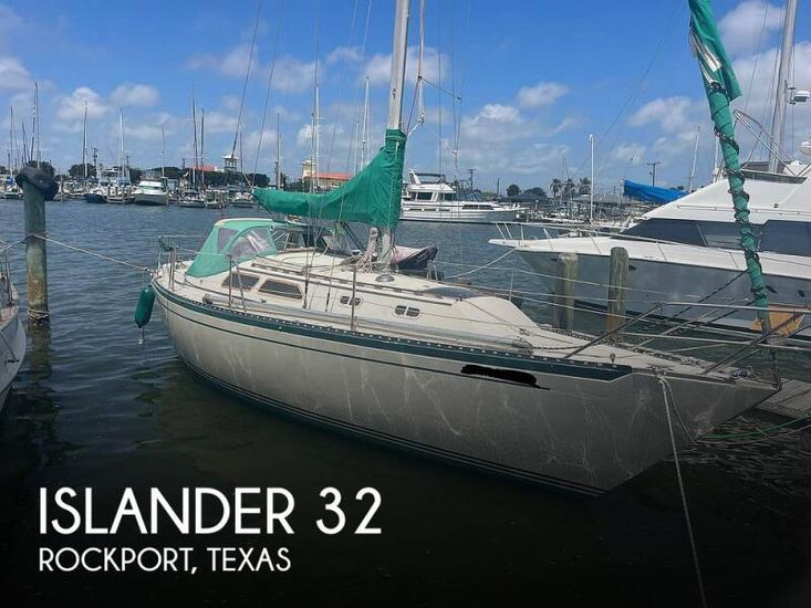 1978 Islander 32