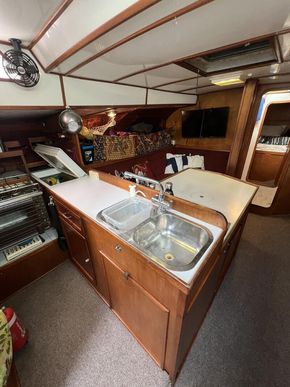 Yacht broker in Langkawi Malaysia