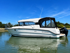 Parker 800 Weekend &ndash; Versatile Family Cruiser