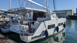 Aventura 37 Cruise Catamaran, 2022