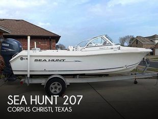 2010 Sea Hunt Escape 207 LE
