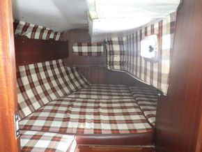 Jeanneau Melody Sailing Yacht - Aft Cabin