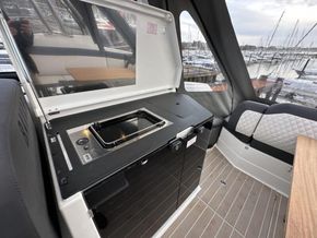 2024 Bavaria SR35 18