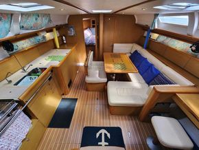 Jeanneau Sun Odyssey 44i  - Interior