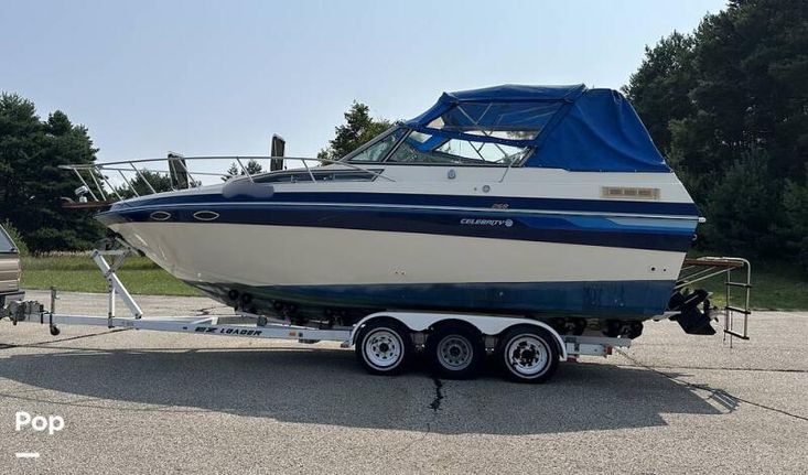 1989 Celebrity 268 sport