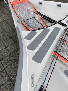 Almost new 29er (sailed for 50 days)