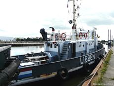 Seagoing live aboard tug 
