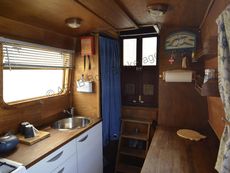 JENNY WREN III &bull; 36ft 1in, Cruiser stern, 0+2 berths, 2009.