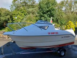 2009 Quicksilver 460