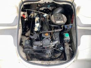 Bayliner 175 GT Bowrider - Engine Room