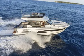 Jeanneau Merry Fisher 1095 Flybridge