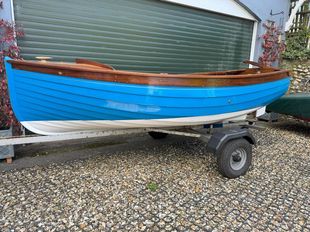 Classic 10ft motor launch - refurbished