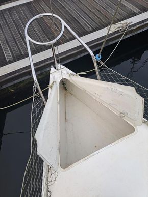 Bow locker