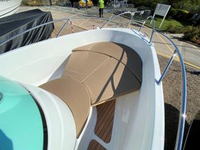 Tender BMY Tridente Sport V550