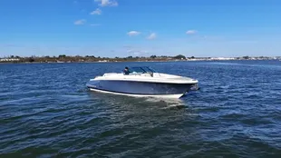 2019 Chris-Craft 28 Launch Gt