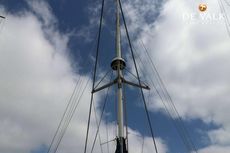 1990 Outremer 50/55 Light