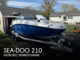 2011 Sea-Doo Challenger 210 SE