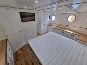bow cabin